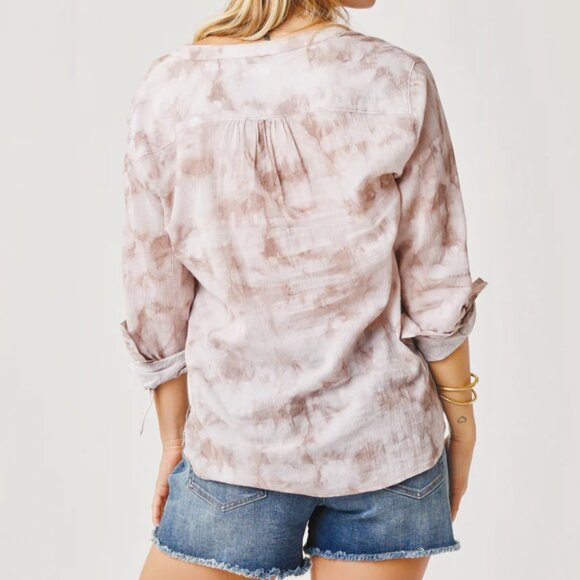 Carve Designs Dylan Gauze Shirt NYT - Picture 2 of 10